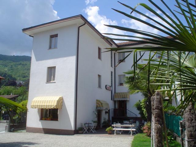 فندق هوتل إلفيزيا Lake Maggiore المظهر الخارجي الصورة